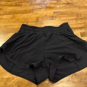 Lululemon track that 3” high rise short size 8